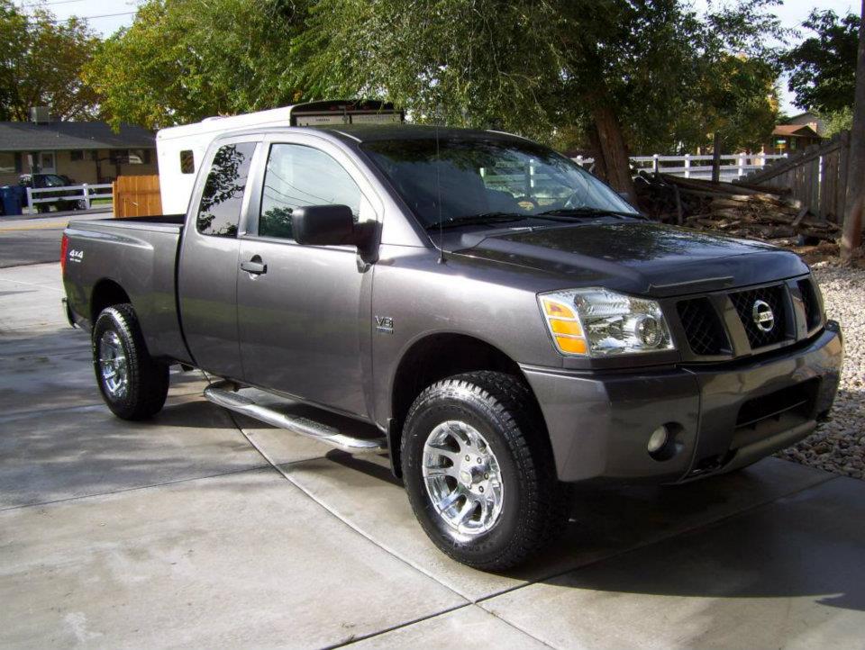 2004-nissan-titan