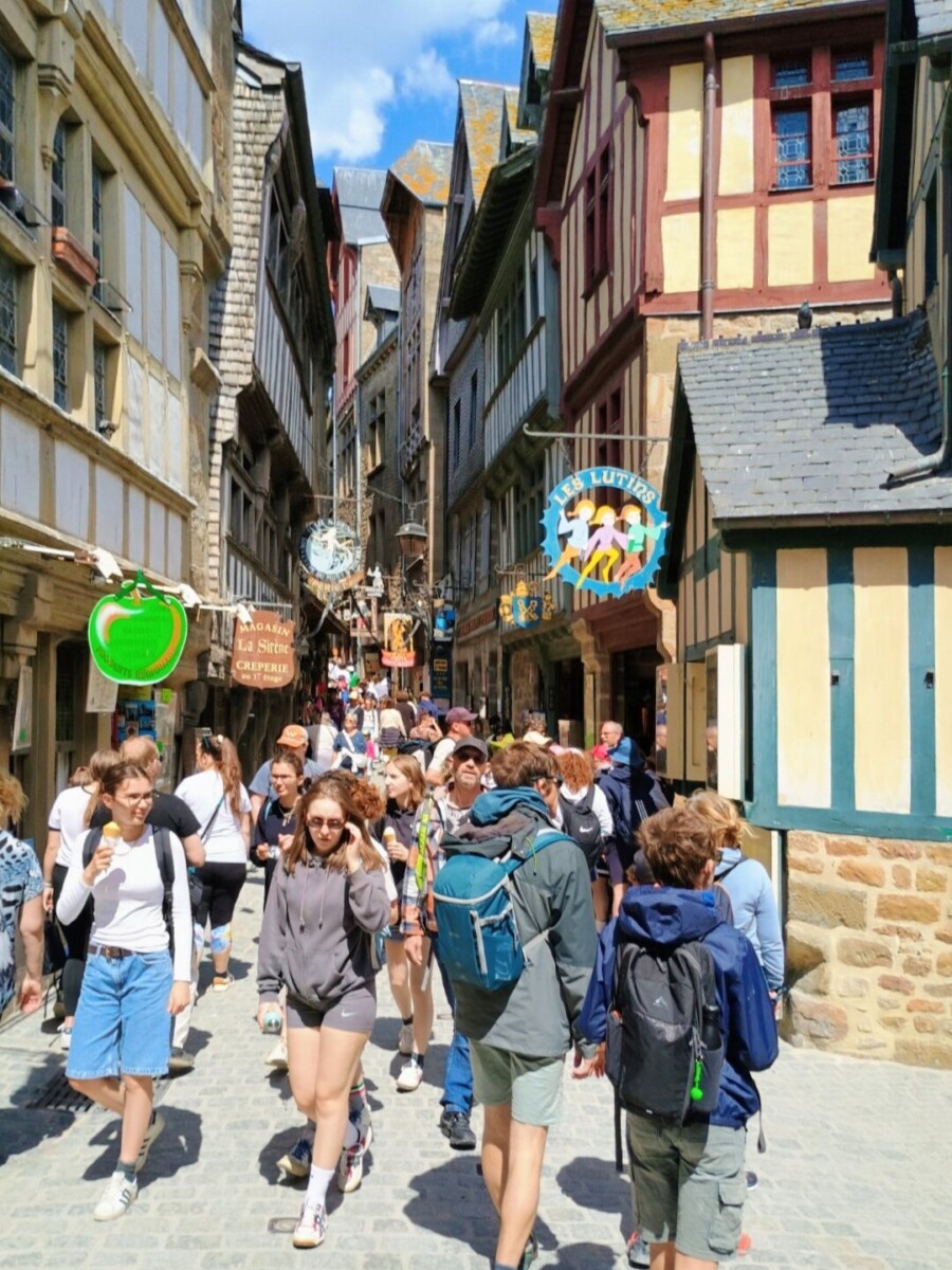 montst-28