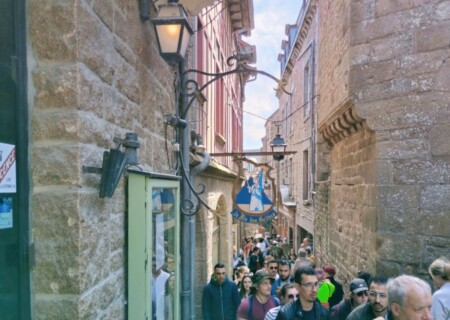 MontSt (30)