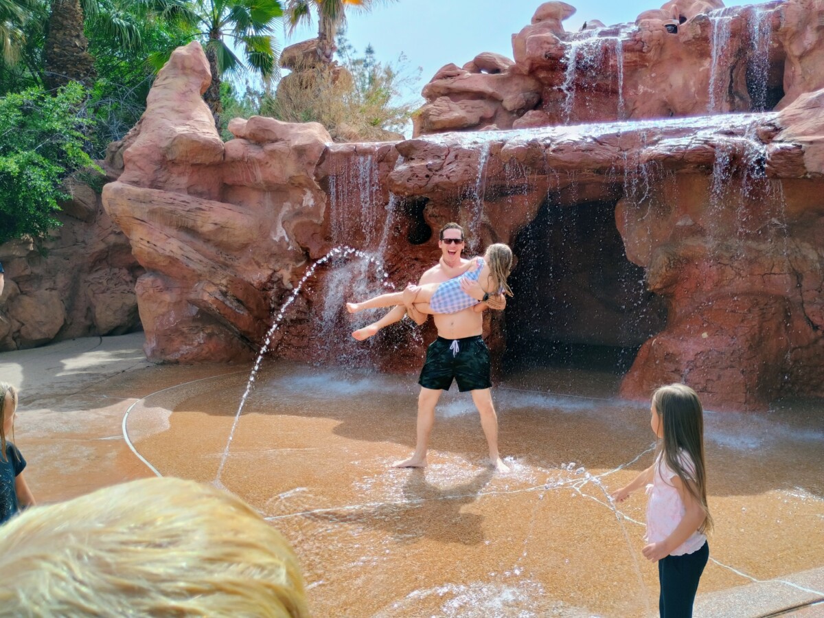 lance-emi-spring-break-4