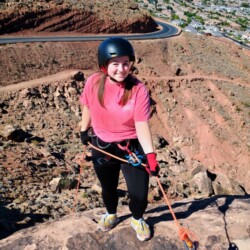 Rappelling Little Valley (12)